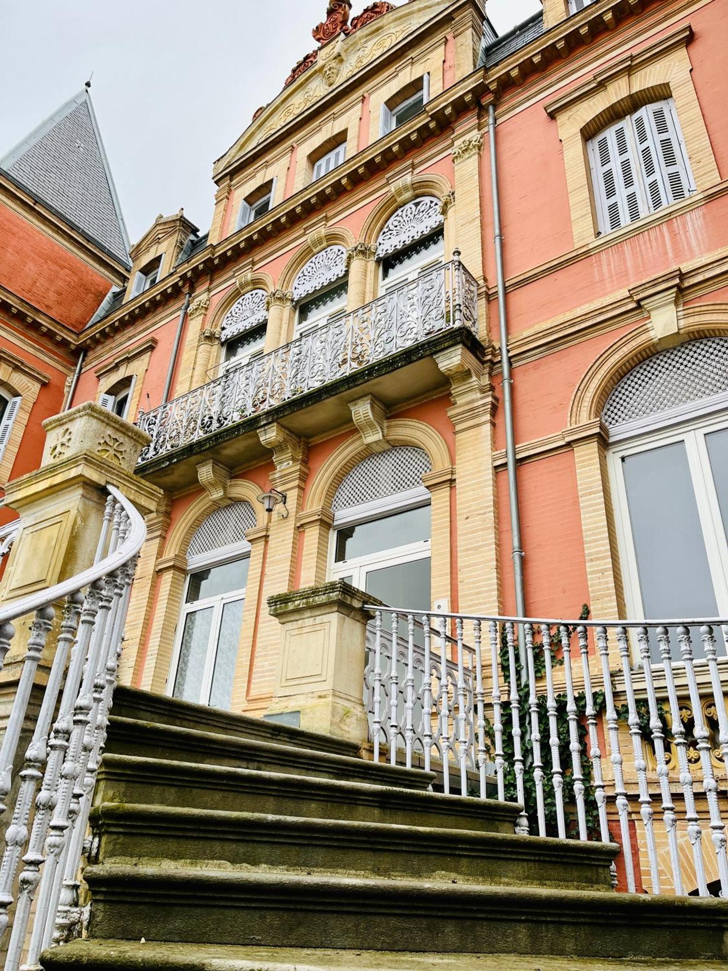 L'Antre Vue - Jacuzzi Au Chateau Belberaud Esterno foto